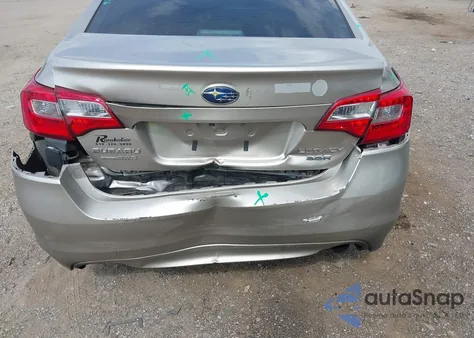 2015 Subaru Legacy 3.6R Limited z USA, uszkodzony, nr VIN 4S3BNEL66F3075977